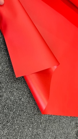 Ткань ПВХ Sijia для лодок 650г/м.кв (Красная)